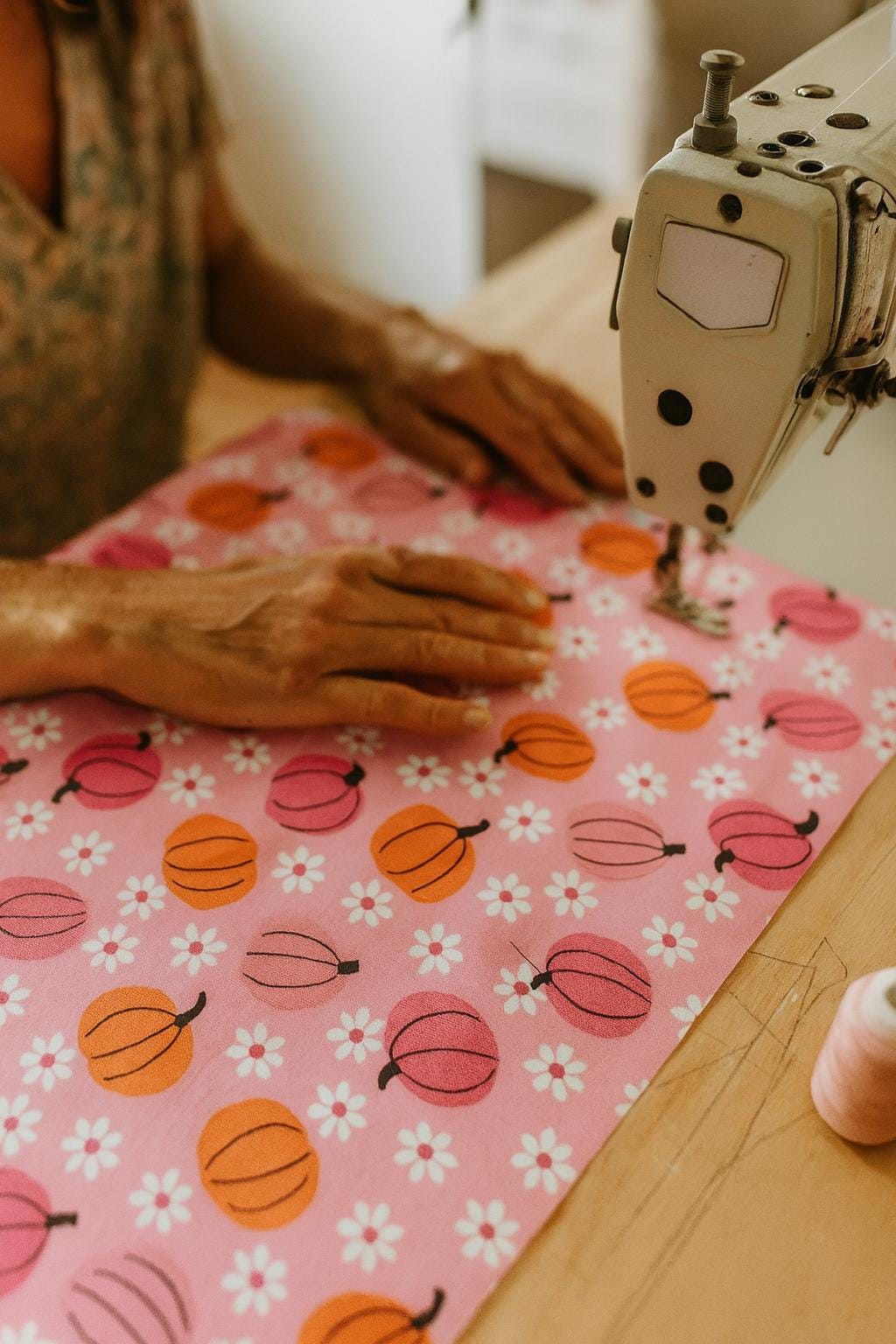 Pink Halloween Pumpkin Fabric: Linen-Look Polyester Sewing & Quilting