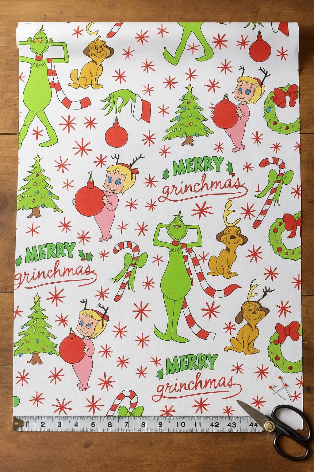 Grinch Christmas Linen-Look Polyester Fabric: Holiday Sewing, Quilting By The Half Yard Anime Fabric